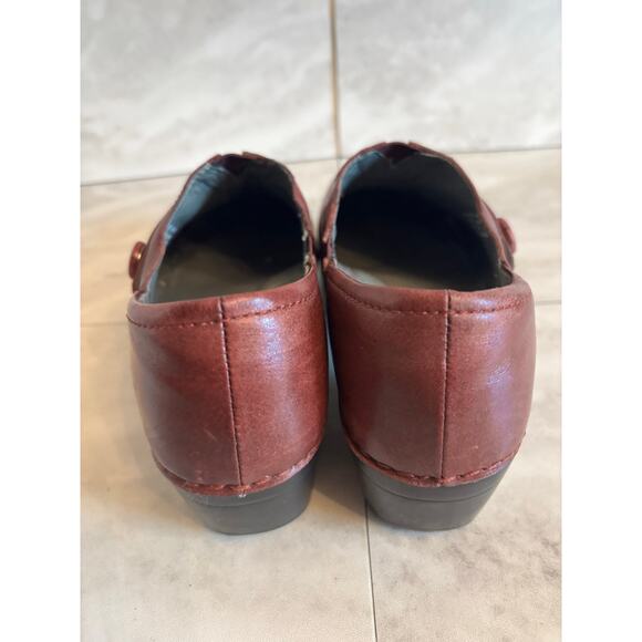 Dansko Womens Clogs Red Leather Slip On Casual Round Toe Block Heels Size 6.5-7 - Picture 4 of 7